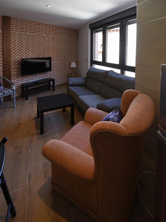 Apartamentos La Rocanda Coca Dış mekan fotoğraf